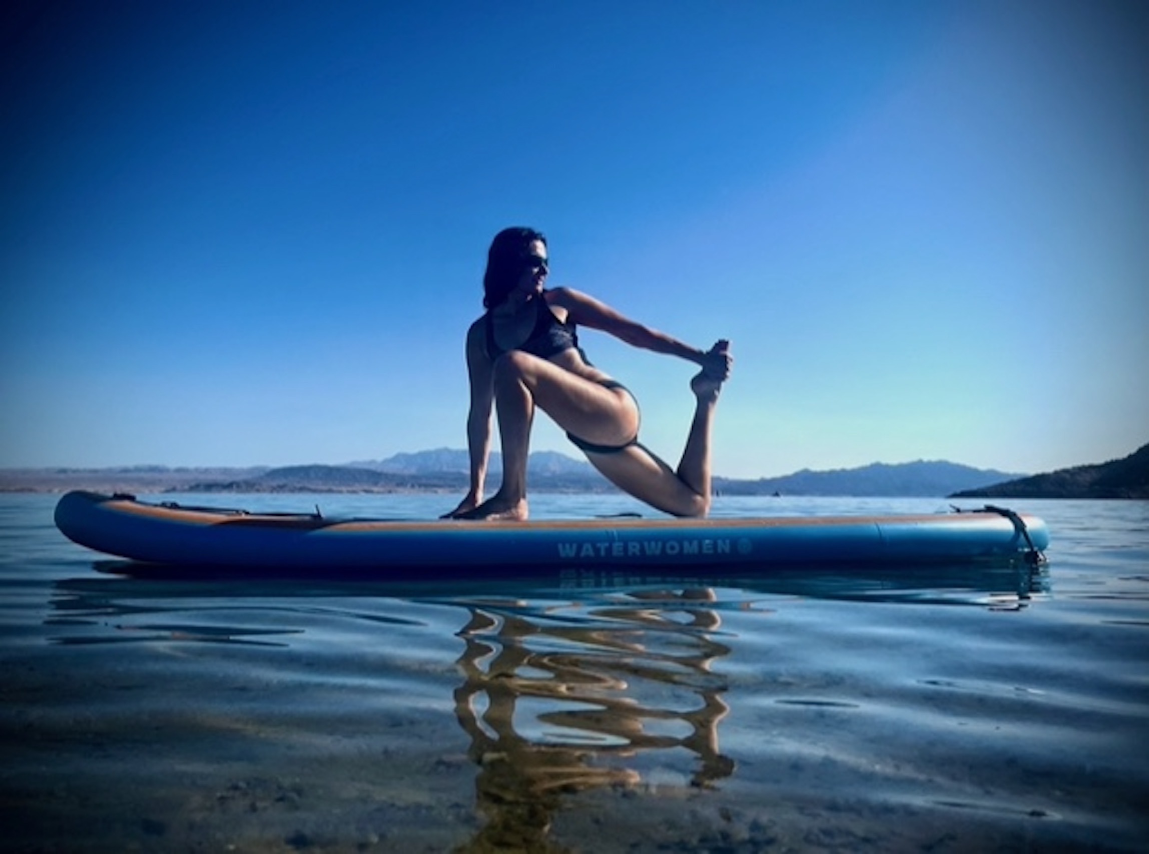 sup yoga paddle board class